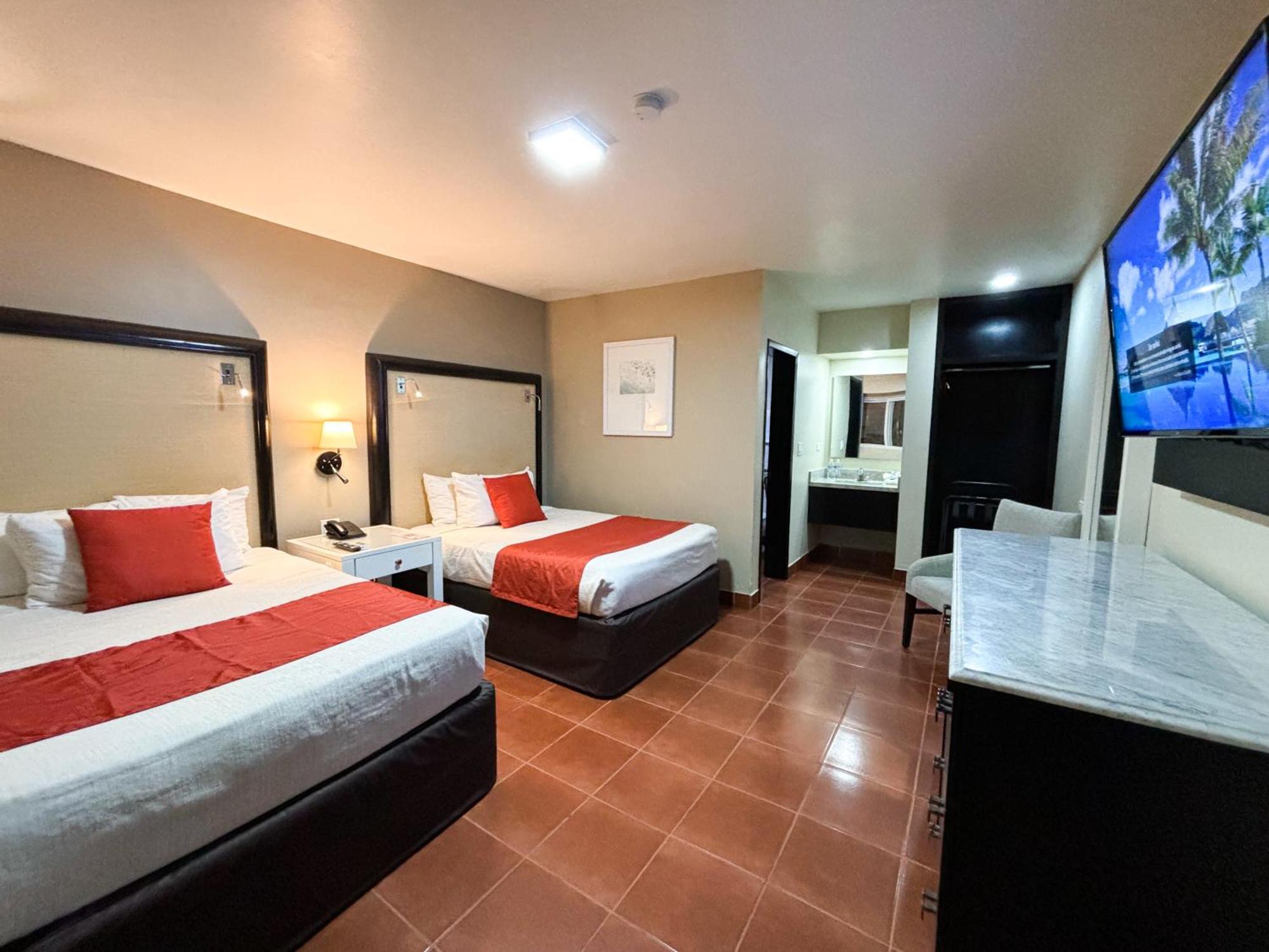 Del Mar Inn Playas Tijuana Exterior photo